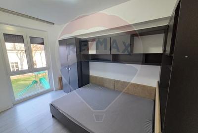 Apartament cu 3 camere decomandat, mobilat în Nufărul - 11