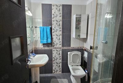 Apartament cu 4 camere semidecomandat, mobilat în Titan - 6