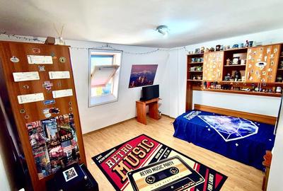 Proprietar, vila P+1+M, curte proprie, metrou Aparatorii Patriei, 265.000 euro - 3