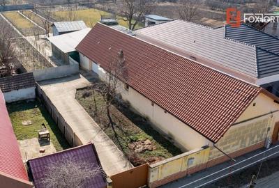 Casă individuală cu 6 camere cu Canalizare în Moșnița Veche - 2