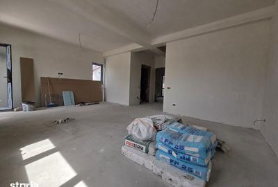 Casă cu 6 camere cu Teren 250 Mp în Central - 14