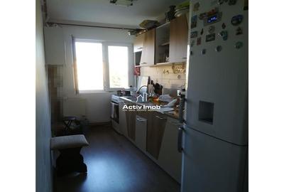 Resita, 3 Cam. Mobilat, Et. 2, Micro 2. - 6