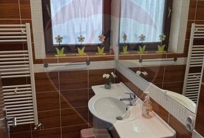 Apartament cu 5 camere decomandat, mobilat în Bună Ziua - 3