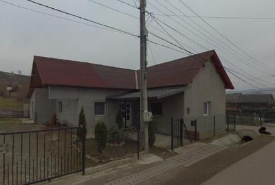 Casa P - 96 mp + Teren - 285 mp, Subcetate-Harghita