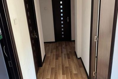 Apartament cu 3 camere decomandat în Central - 2