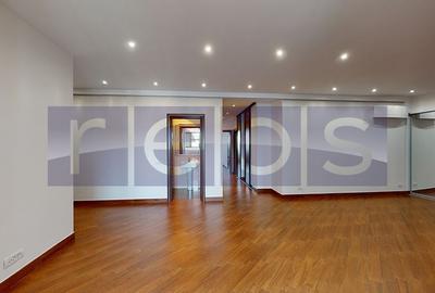 Apartament cu 3 camere decomandat în Beller - 6
