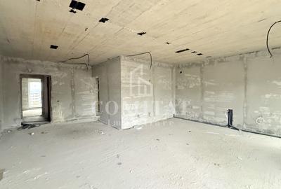 Apartament cu 3 camere decomandat în Europa - 2