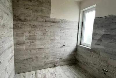 Duplex , stadiu finisat, zona Radauti - 8