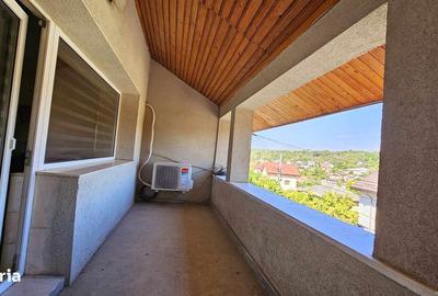 Casă cu 4 camere în Central - 11