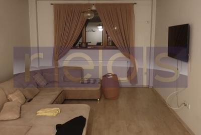 Apartament cu 3 camere, mobilat în Grivița