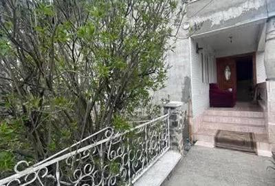 Casă cu Teren 2000 Mp în Central - 6