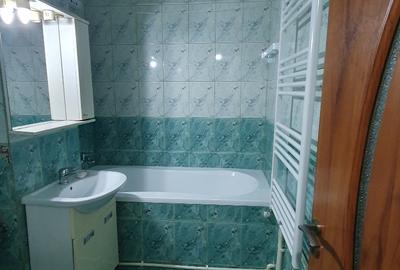 Apartament cu 2 camere decomandat în Tomis III