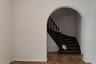 Oportunitate Casa individuala Piata Romana Bucuresti - 36