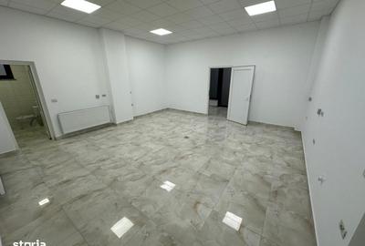 Spațiu comercial, de 55 mp, în Central - 2
