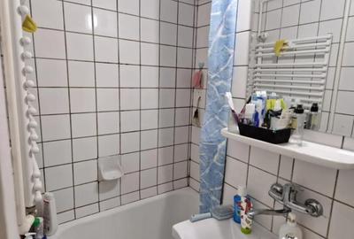 Garsonieră decomandată în 1 Mai - 13