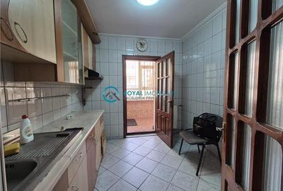Apartament cu 3 camere decomandat, mobilat în Malu Roșu - 10