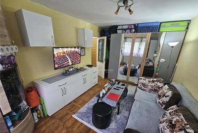 Resita, Garsoniera, Mobilata Utilata, Calea Caransebesului - 2