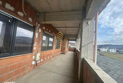 Spațiu comercial, de 1,693 mp, în Central - 9
