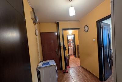 Proprietar apartament 3 camere foarte Oltenitei aproape de metrou - 11