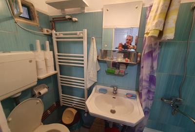 Str Lunga, garsoniera , 225 euro - 5