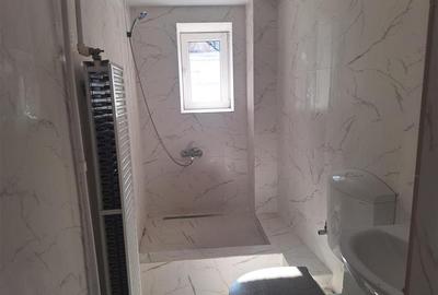 Casă individuală cu 6 camere cu Canalizare în Central - 7