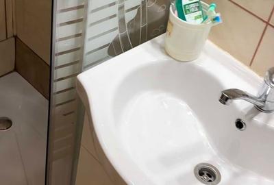 Apartament cu 2 camere decomandat în Central - 2