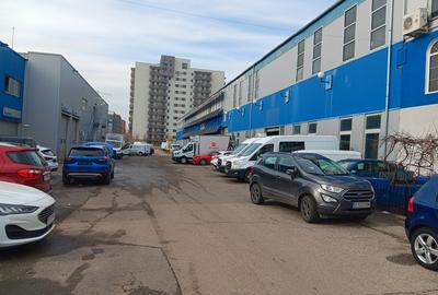 Teren de 5000 mp, în Titan - 10