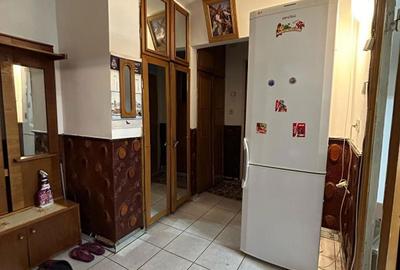 Apartament cu 2 camere decomandat în Ostroveni - 3