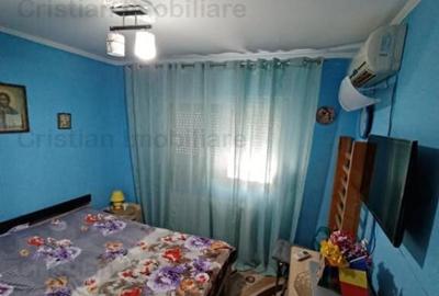 Apartament cu 2 camere decomandat în Central - 3