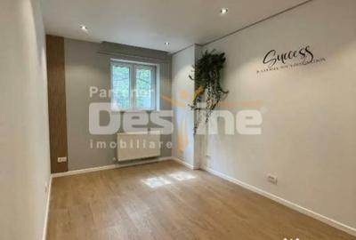 Apartament cu 3 camere în Victoriei