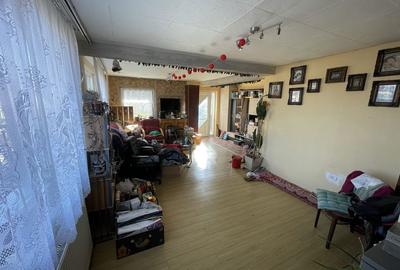 Casă cu 3 camere în Central - 6