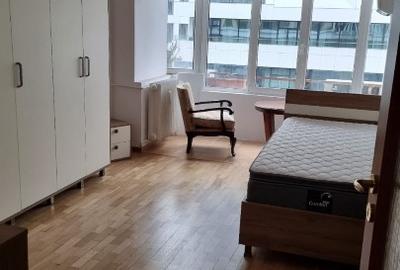 Apartament cu 3 camere decomandat în Unirii - 6