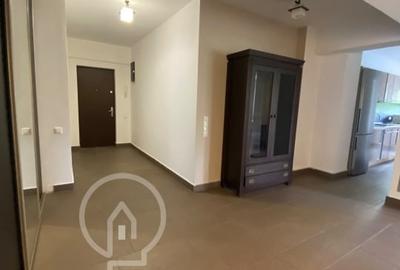 Apartament cu 4 camere semidecomandat, mobilat în Plopilor - 16