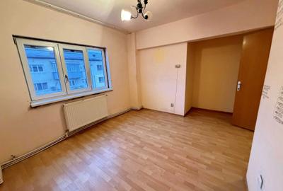 Apartament cu 2 camere decomandat în Ultracentral - 2