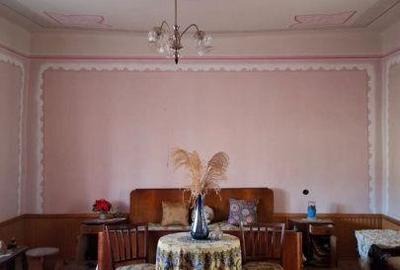 Casă cu 3 camere cu Teren 3600 Mp în Central - 10