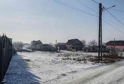 Teren de 1700 mp, în Central - 1