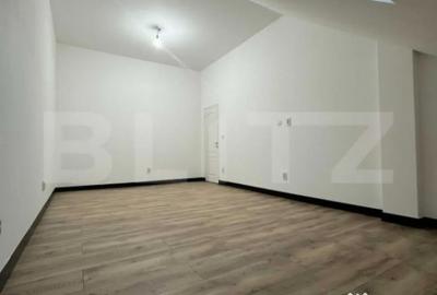 Apartament cu 3 camere decomandat în Central - 1