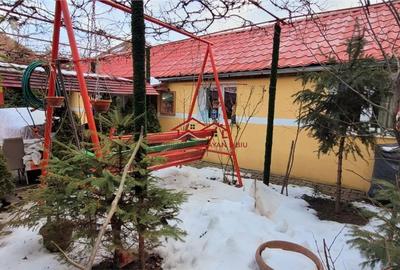 Casă cu 6 camere cu Canalizare în Central - 14