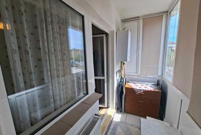 Apartament cu 3 camere decomandat în Central - 1