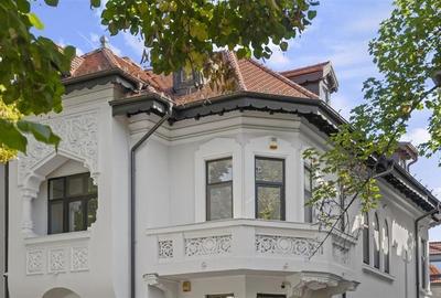 Casă individuală cu 9 camere cu Teren 200 Mp în Central - 32