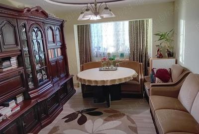 Apartament cu 3 camere decomandat în Sud - 3