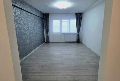 Apartament cu 4 camere decomandat în Central - 1