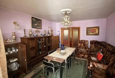 Apartament cu 4 camere decomandat în Mărăței - 2