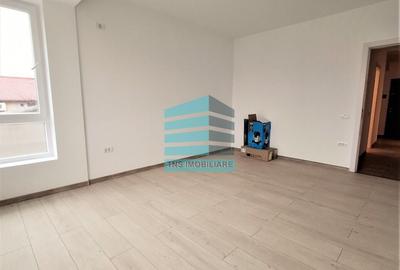 Apartament cu 3 camere decomandat în Olteniței - 7