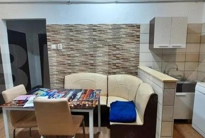 Casă cu 3 camere cu Teren 1300 Mp în Titulescu - 5