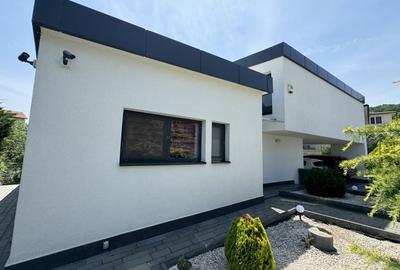 Casa Individuala De Inchiriat, Piscina, 225mp, Zona Teilor - 8