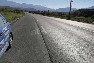 Teren intravilan 3000 mp constructii industriale - 3