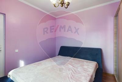 Casă cu 6 camere cu Teren 174 Mp în Andronache - 15