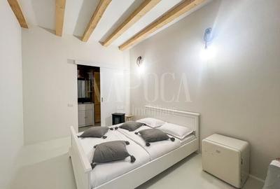 Casă individuală cu 8 camere cu Teren 140 Mp în Central - 2