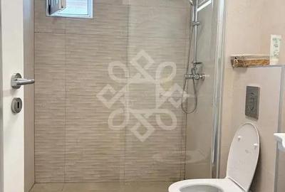Apartament cu 3 camere decomandat în Nufărul - 5